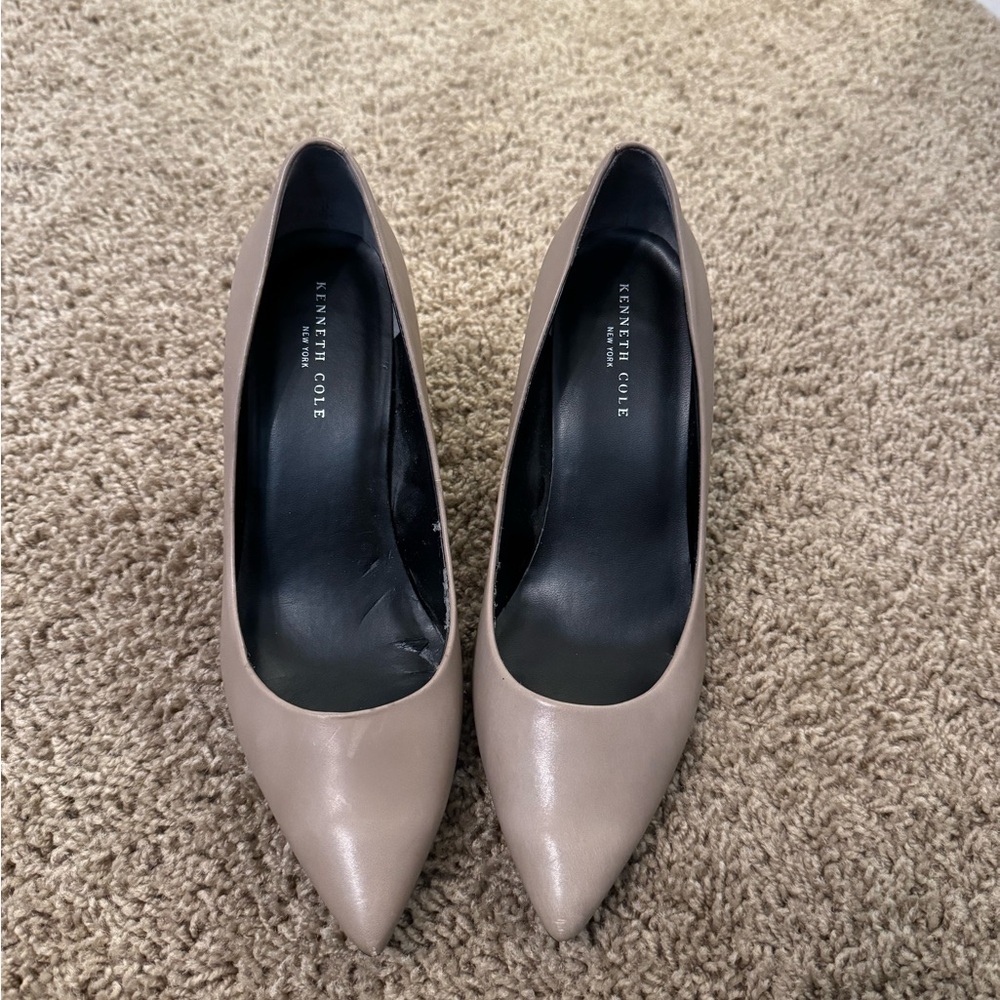 Kenneth Cole Women's Beige Heels